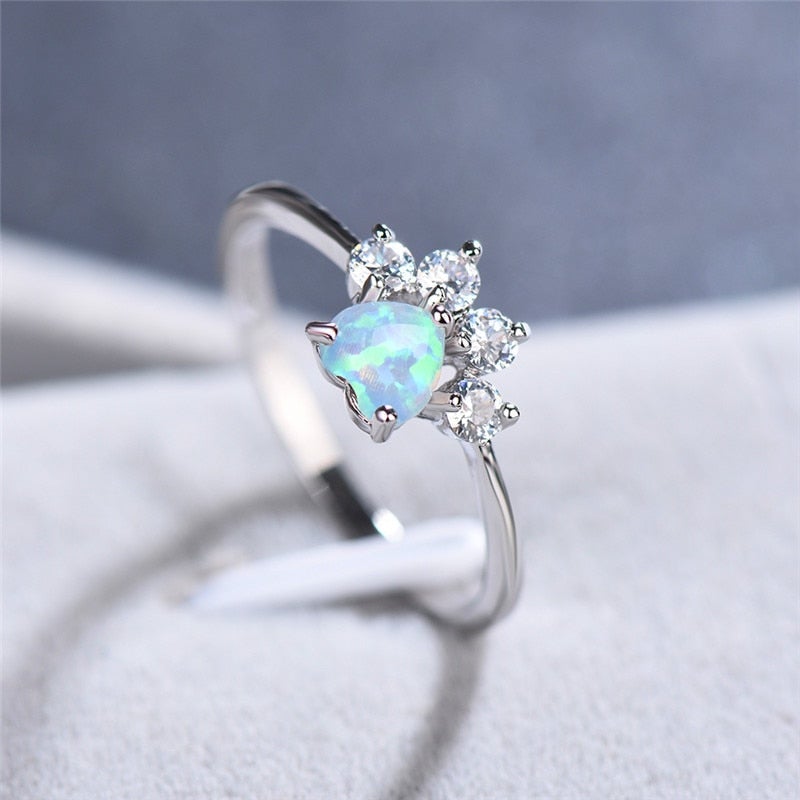 Opal und Zirkonia Ring